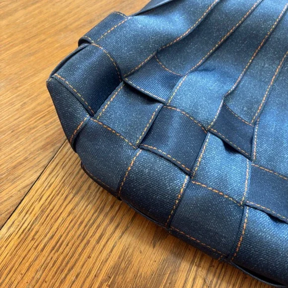 Harvey's Seatbelt Bag Stella Denim Blue Indigo Teardrop Curved Shape Satchel Bag - Picture 12 of 14